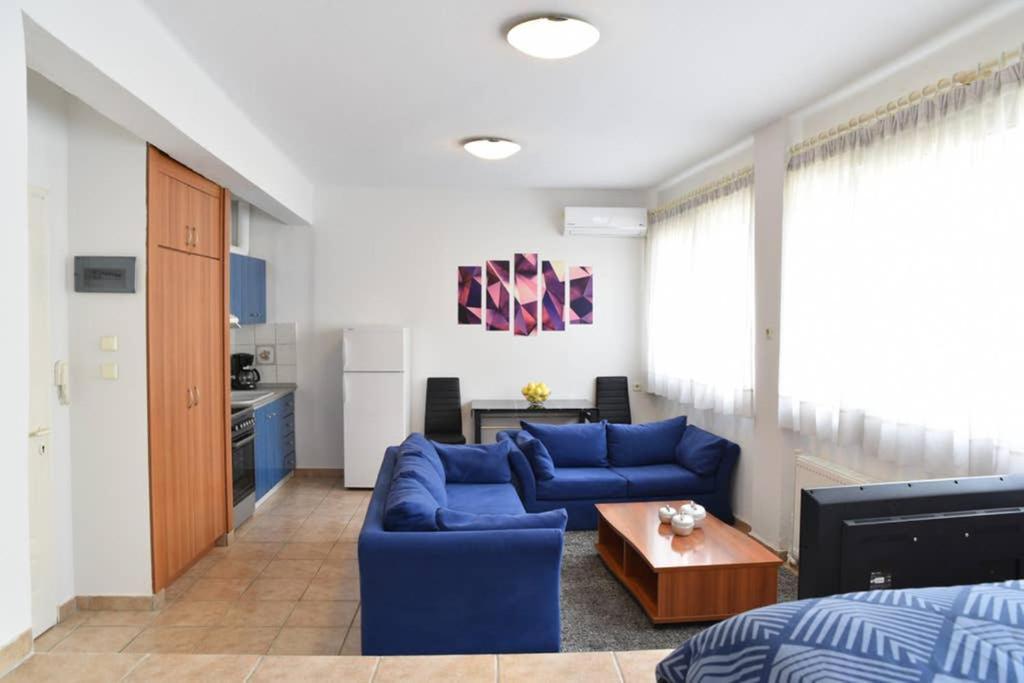 A Modern Bright Studio In The Center Of Kastoria Luaran gambar