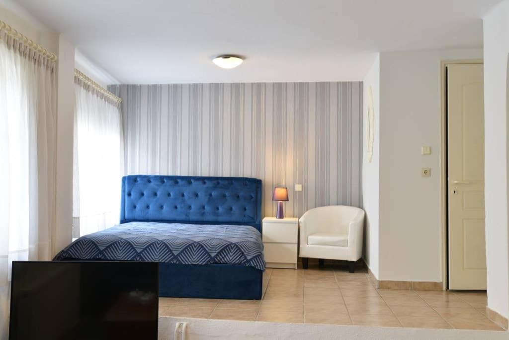 A Modern Bright Studio In The Center Of Kastoria Luaran gambar